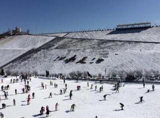 安吉江南天池滑雪游记