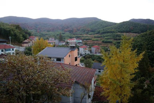 秋的村庄
