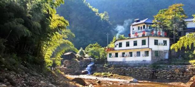 山中房屋