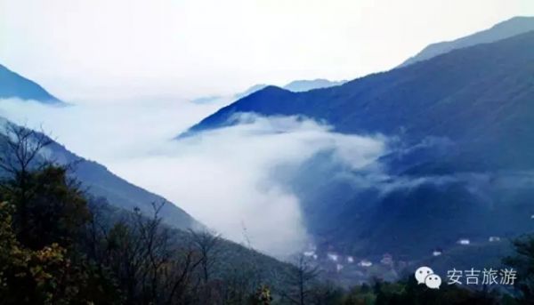 藏龙百瀑景区