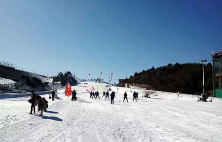 滑雪