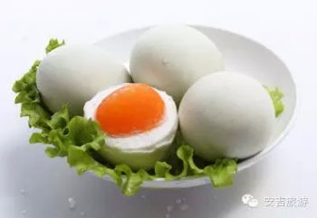 腌好的鸭蛋